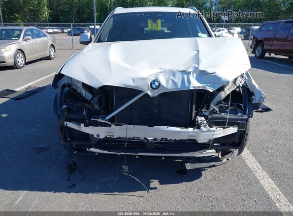 5UXTY5C0XM9E29549 2021 BMW X3 White Դիմացի տեսք