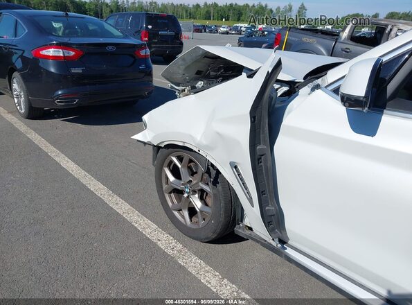 5UXTY5C0XM9E29549 2021 BMW X3 White 