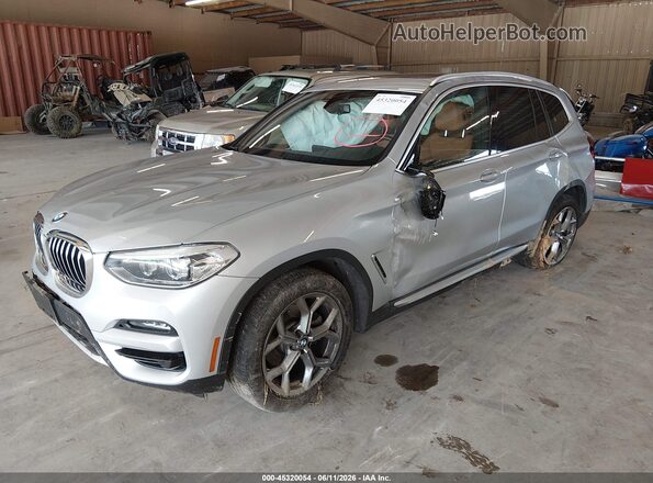 5UXTY5C0XM9G95685 2021 BMW X3 Silver Առջևի ձախ երեք քառորդ տեսարան