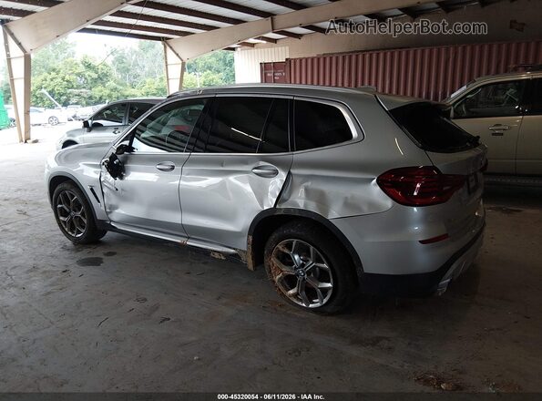5UXTY5C0XM9G95685 2021 BMW X3 Silver Սալոնի 360 աստիճան տեսք