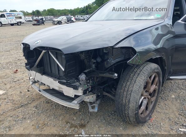 5UXTY5C0XM9H92269 2021 BMW X3 Gray Widok z przodu