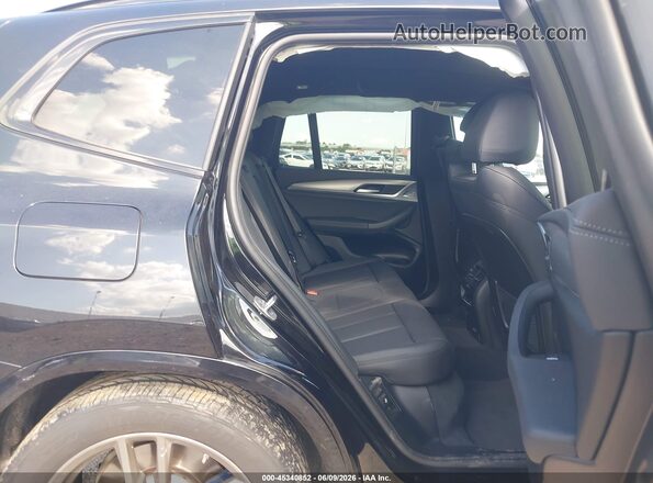 5UXTY9C08M9D81749 2021 BMW X3 Black Widok naklejki z numerem VIN