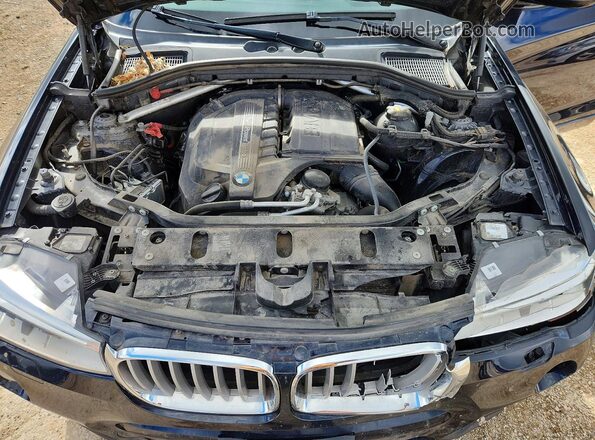 5UXWX7C54H0S18216 2017 BMW X3 Black Vista interior trasera