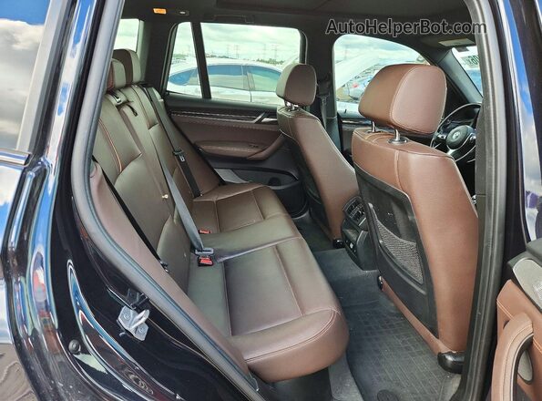 5UXWX7C54H0S18216 2017 BMW X3 Black Vista de los asientos traseros