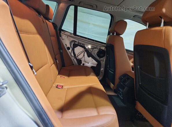 5UXWX9C30H0T19005 2017 BMW X3 Silver Rear interior view