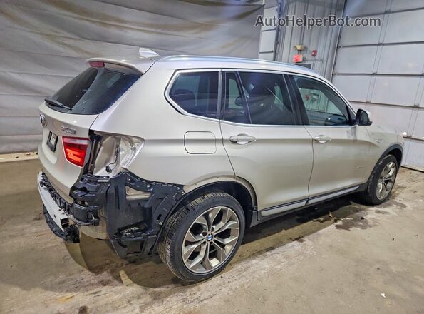 5UXWX9C30H0T19005 2017 BMW X3 Silver Rear right