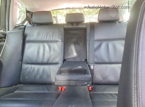 5UXWX9C31H0T20146 2017 BMW X3 Black Հետևի նստատեղերի տեսք