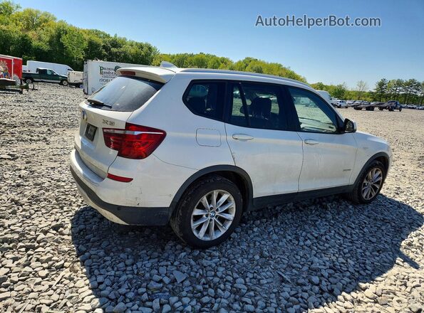 5UXWX9C34H0W67213 2017 BMW X3 White Rear right