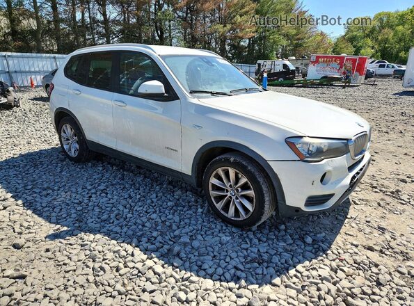 5UXWX9C34H0W67213 2017 BMW X3 White Front right