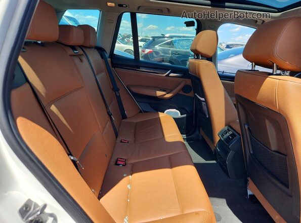 5UXWX9C35H0T21901 2017 BMW X3 White Rear seats view