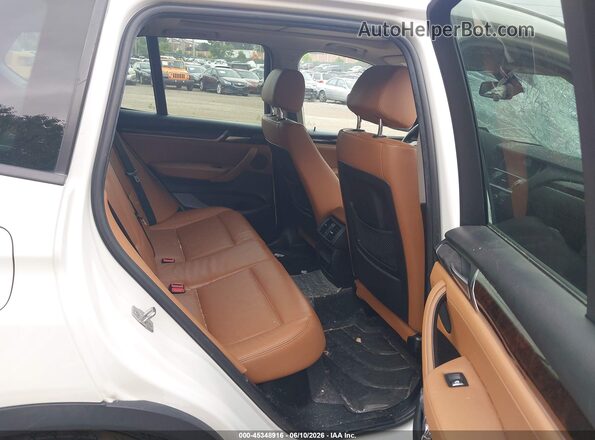 5UXWX9C36H0T24922 2017 BMW X3 White VIN կոդի պիտակի տեսք