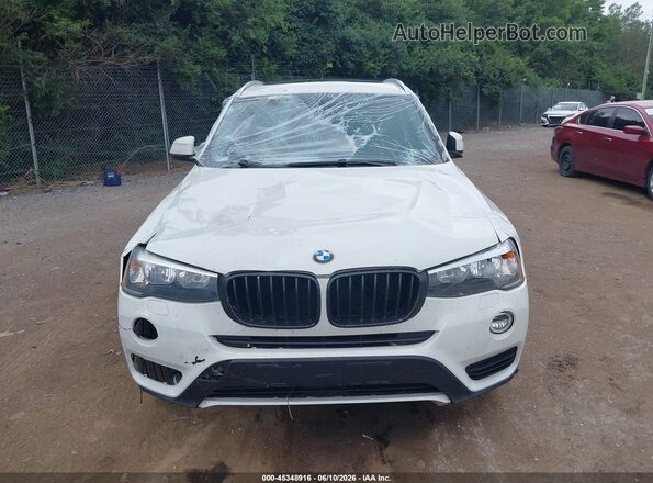 5UXWX9C36H0T24922 2017 BMW X3 White Սարքավորումների վահանակի տեսք