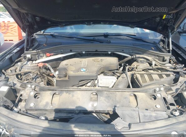 5UXWX9C38H0W70826 2017 BMW X3 Black Widok z tyłu