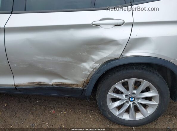 5UXWX9C3XH0T24664 2017 BMW X3 Beige Widok z przodu