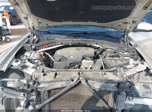 5UXWX9C50G0D79269 2016 BMW X3 Silver Widok z tyłu
