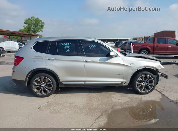 5UXWX9C50G0D79269 2016 BMW X3 Silver Widok wnętrza 360 stopni