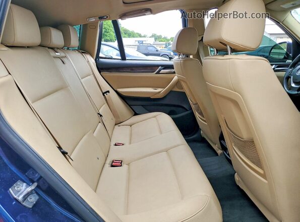 5UXWX9C50H0T05283 2017 BMW X3 Синий Вид задней части салона