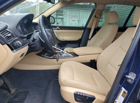 5UXWX9C50H0T05283 2017 BMW X3 Синий Вид салона спереди