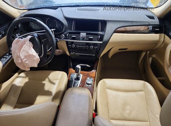 5UXWX9C52G0D72985 2016 BMW X3 Purple Widok deski rozdzielczej
