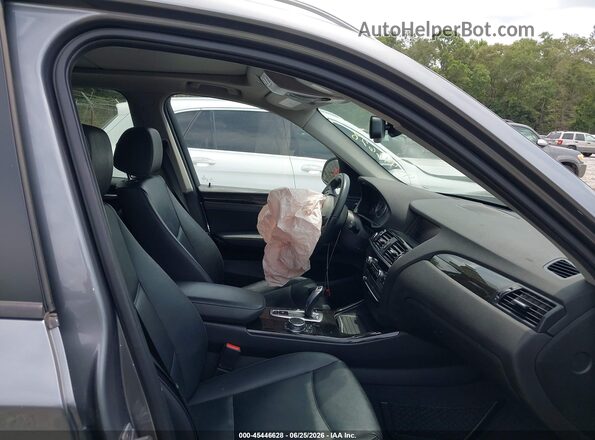 5UXWX9C52G0D82786 2016 BMW X3 Gray Widok wnętrza z przodu