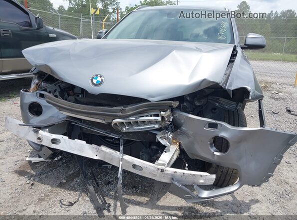 5UXWX9C52G0D82786 2016 BMW X3 Gray Widok z przodu