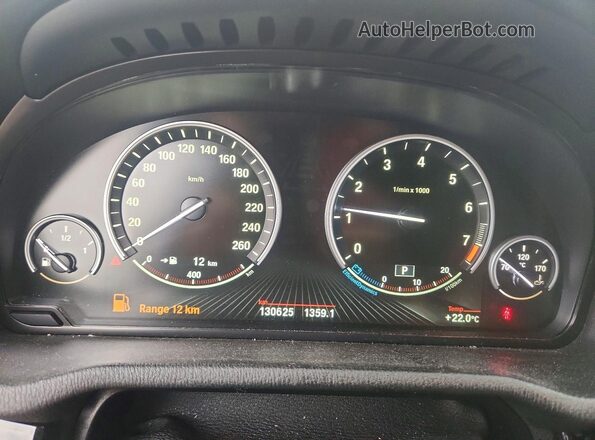 5UXWX9C53G0D90203 2016 BMW X3 Gray Instrument cluster view
