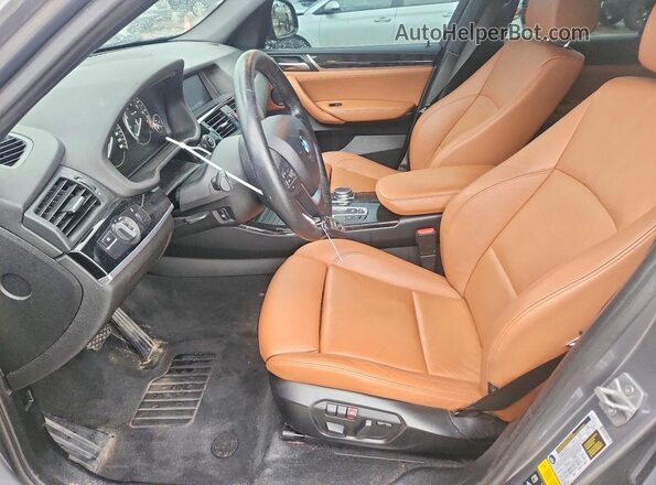 5UXWX9C53G0D90203 2016 BMW X3 Gray Front interior view