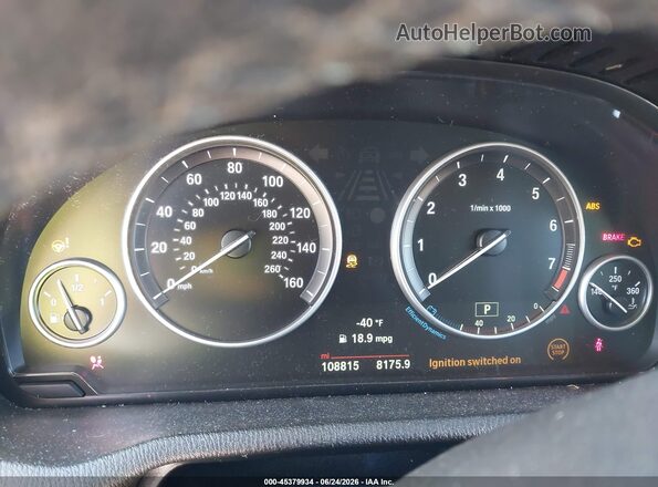 5UXWX9C54H0D96867 2017 BMW X3 Белый Вид задних сидений