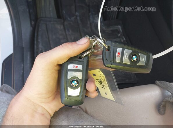 5UXWX9C55G0D94981 2016 BMW X3 White Вид панелі приладів