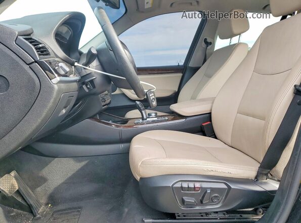 5UXWX9C55H0T02167 2017 BMW X3 Black Вид салону спереду