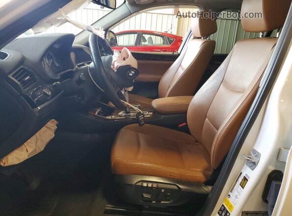 5UXWX9C56G0D81334 2016 BMW X3 White Front interior view