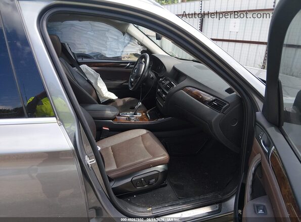 5UXWX9C56G0D91037 2016 BMW X3 Silver Vista interior delantera
