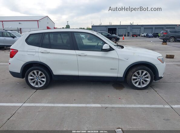 5UXWX9C57G0D83237 2016 BMW X3 White Rear interior view