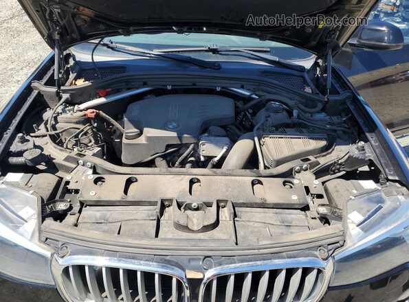 5UXWX9C57H0T00680 2017 BMW X3 Black Vista del compartimento del motor