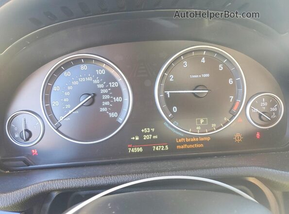 5UXWX9C57H0T06589 2017 BMW X3 White Instrument cluster view