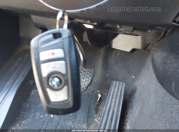 5UXWX9C5XG0D77917 2016 BMW X3 Красный Вид панели приборов