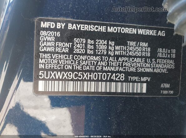 5UXWX9C5XH0T07428 2017 BMW X3 Blue Widok komory silnika