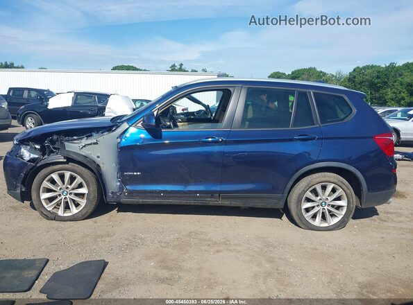 5UXWX9C5XH0T07428 2017 BMW X3 Blue Widok wnętrza 360 stopni