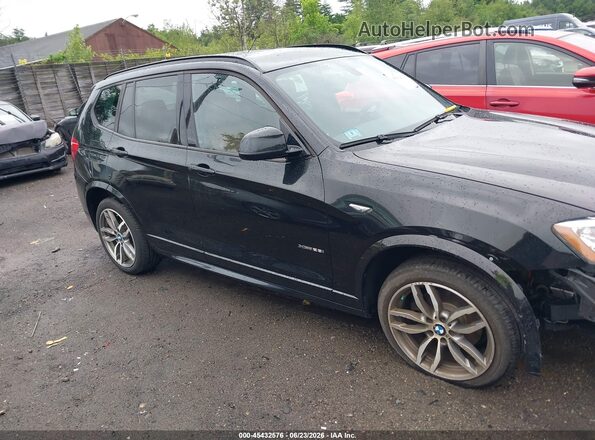 5UXWX9C5XH0T08790 2017 BMW X3 Black Սալոնի հետևի տեսք
