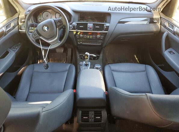 5UXWY3C53G0N88710 2016 BMW X3 Black Widok deski rozdzielczej