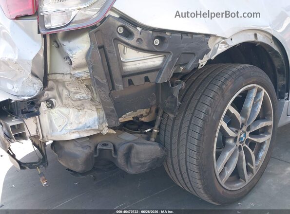 5UXWY3C5XG0F84236 2016 BMW X3 Серебряный 