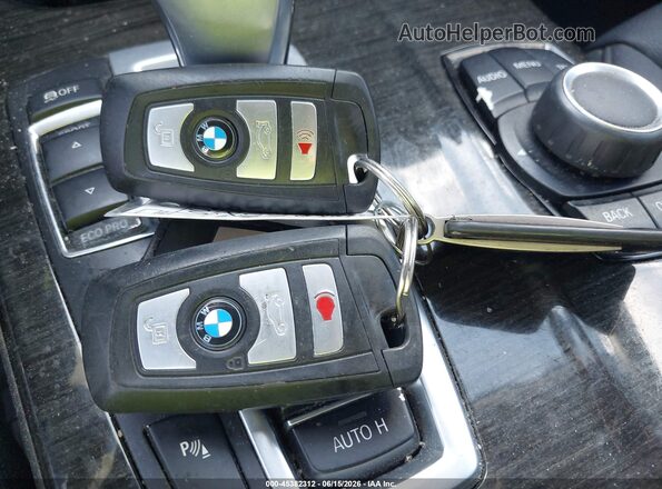 5UXWZ7C37H0X42002 2017 BMW X3 White Вид панелі приладів