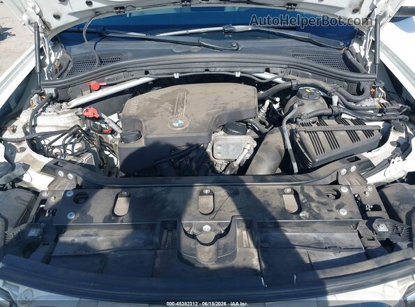 5UXWZ7C37H0X42002 2017 BMW X3 White Вид ззаду