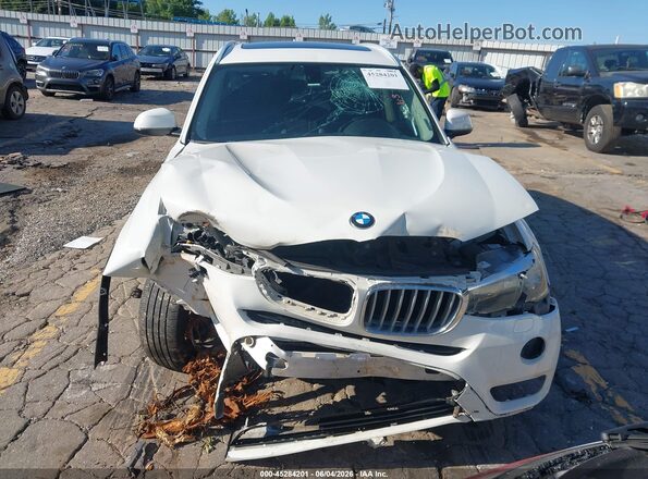 5UXWZ7C39H0X41398 2017 BMW X3 White Vista del cuadro de instrumentos