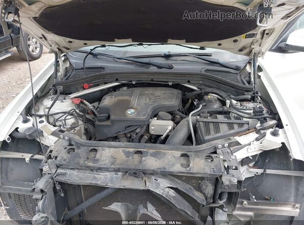 5UXWZ7C57H0V86092 2017 BMW X3 White Vista trasera