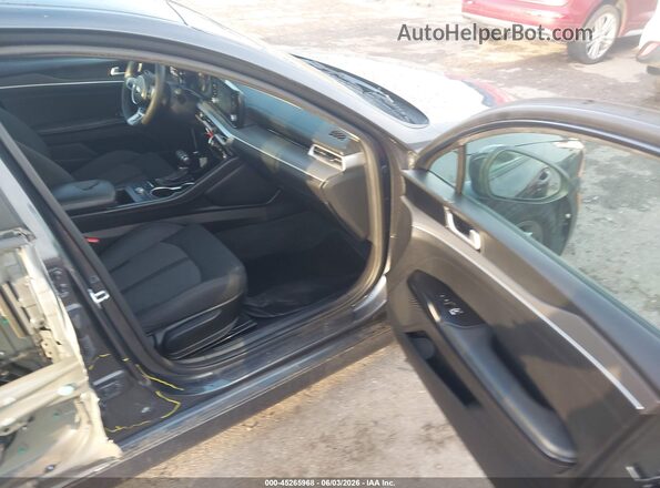 5XXG14J26MG070853 2021 KIA K5 Gray Front interior view