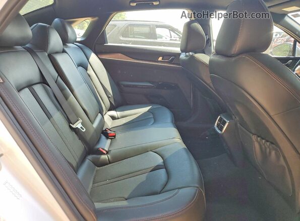 5XXG44J89RG239153 2024 KIA K5 White უკანა სავარძლების ხედი