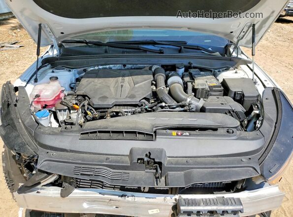 5XXG44J89RG239153 2024 KIA K5 White უკანა სალონის ხედი