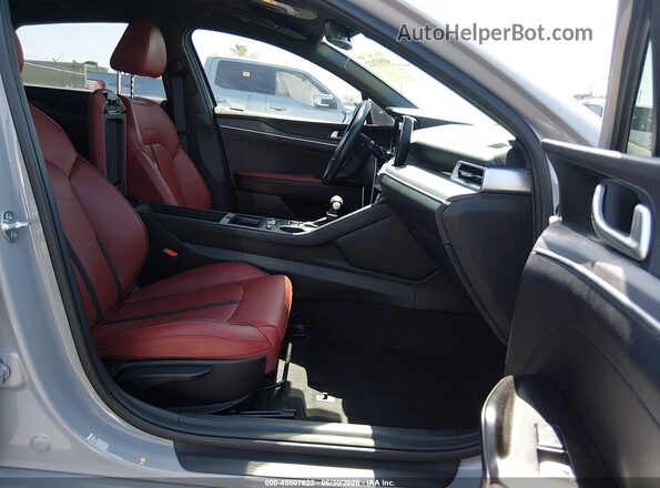 5XXG64J20RG264142 2024 KIA K5 Gray Vista interior delantera