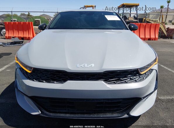 5XXG64J20RG264142 2024 KIA K5 Gray Vista interior trasera